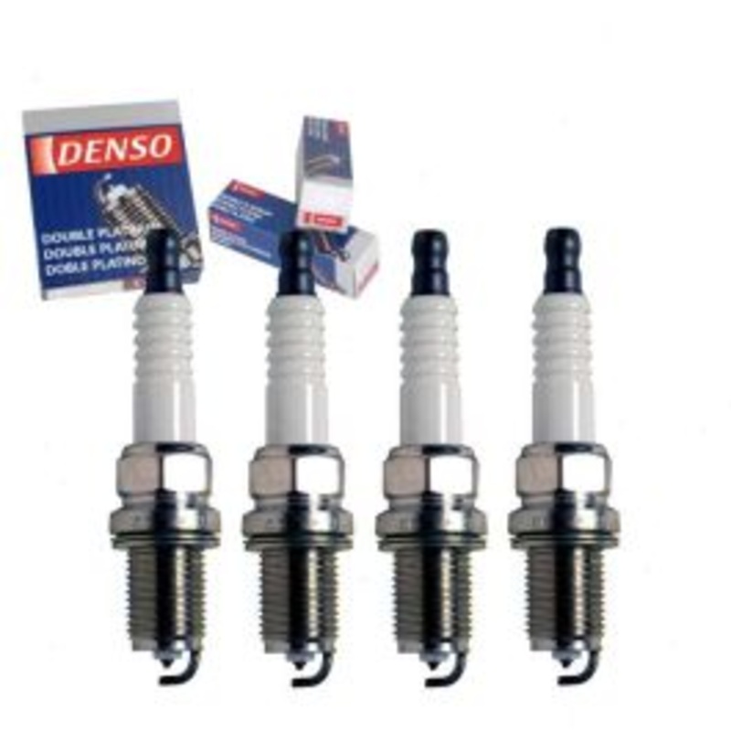 4 pc DENSO Double Platinum Spark Plugs for 1992-1993 Plymouth Colt 1.8L L4