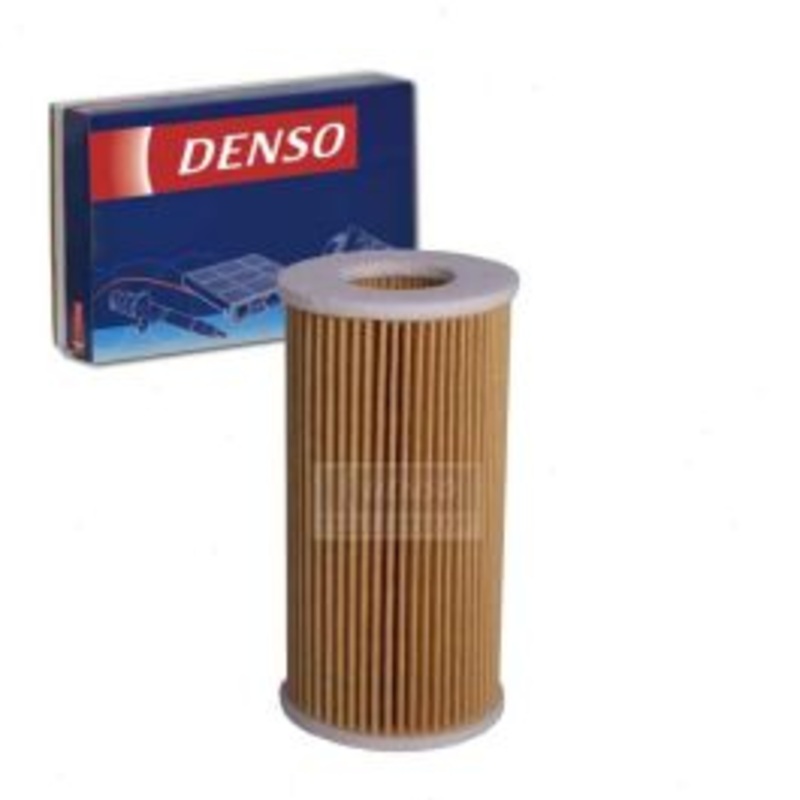 DENSO Engine Oil Filter for 2010-2014 Volkswagen Golf 2.0L 2.5L L4 L5