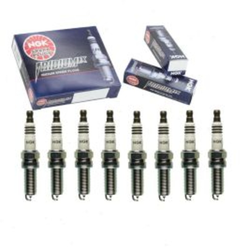 8 pc NGK Iridium IX Spark Plugs for 2012-2016 Hyundai Equus 5.0L V8