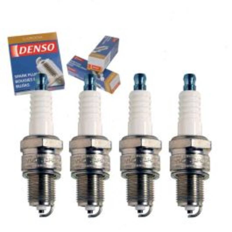 4 pc DENSO Standard U-Groove Spark Plugs for 1982-1984 Renault Fuego 1.6L L4