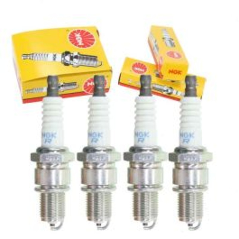 4 pc NGK Standard Spark Plugs for 1989 Geo Spectrum 1.5L L4