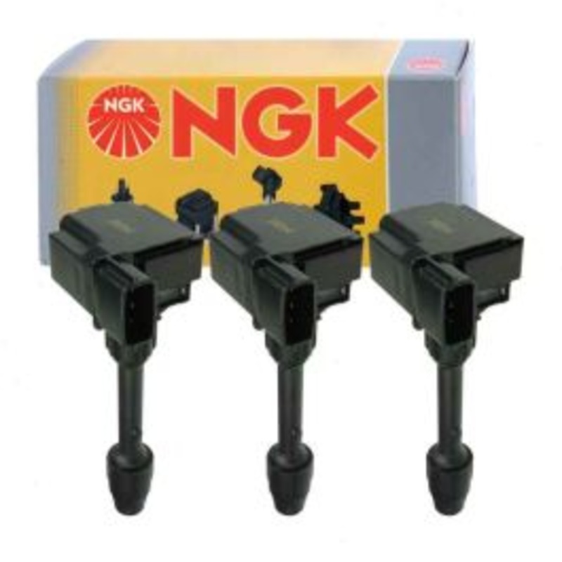 3 pc NGK Ignition Coils for 2000-2001 Infiniti I30 3.0L V6