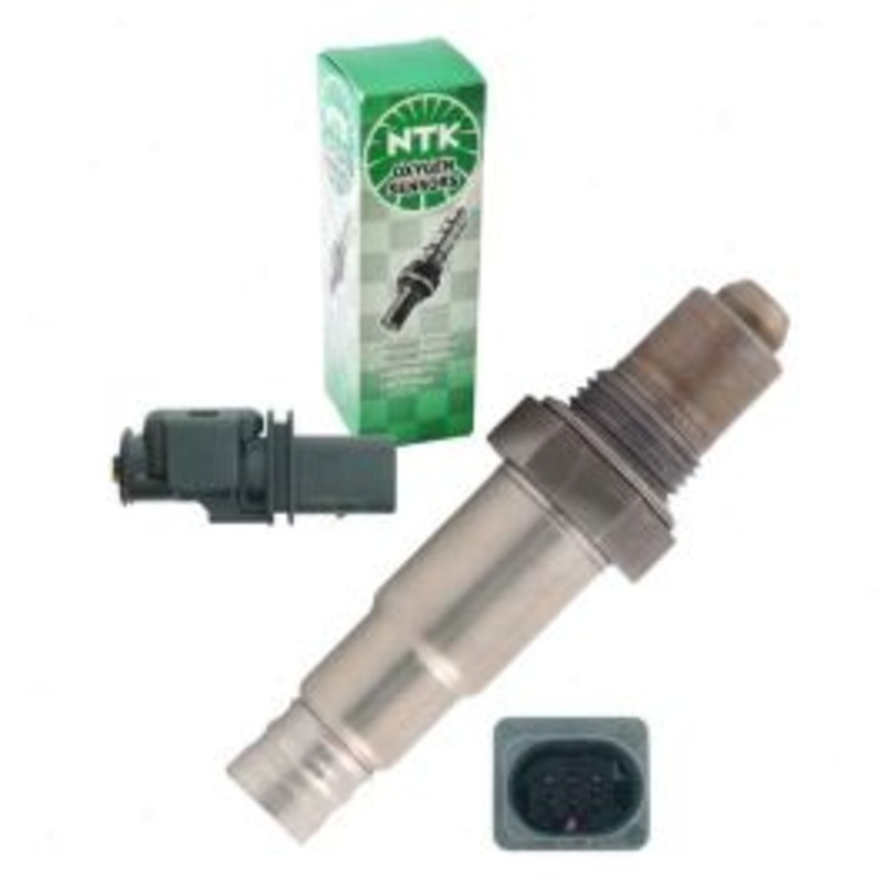 NGK NTK Upstream Right Air Fuel Ratio Sensor for 2007-2009 Mercedes-Benz CLK550 5.5L V8