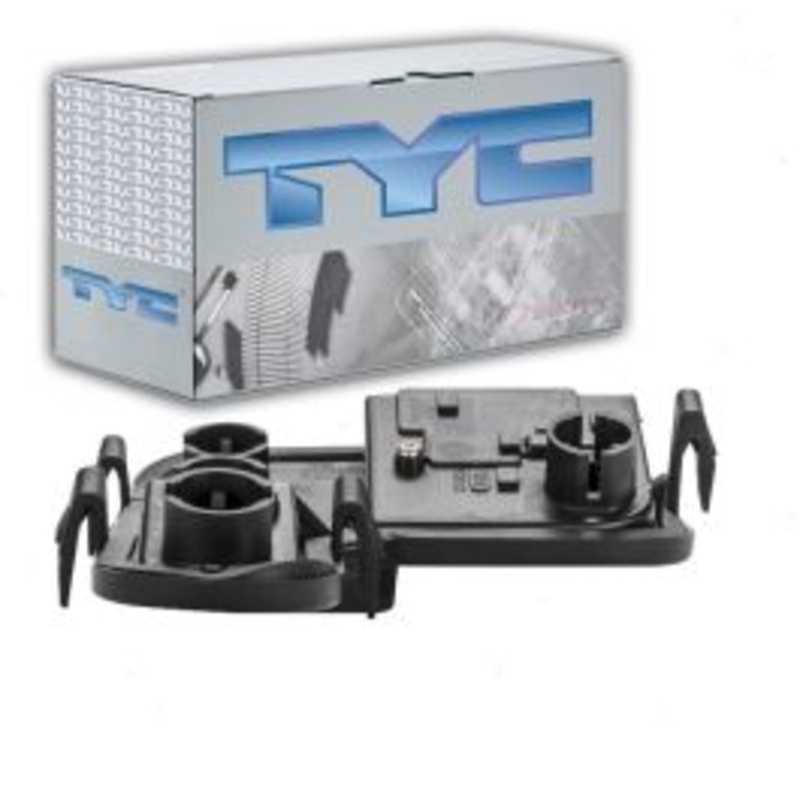 TYC 11-5912-20 Tail Light Connector Plate