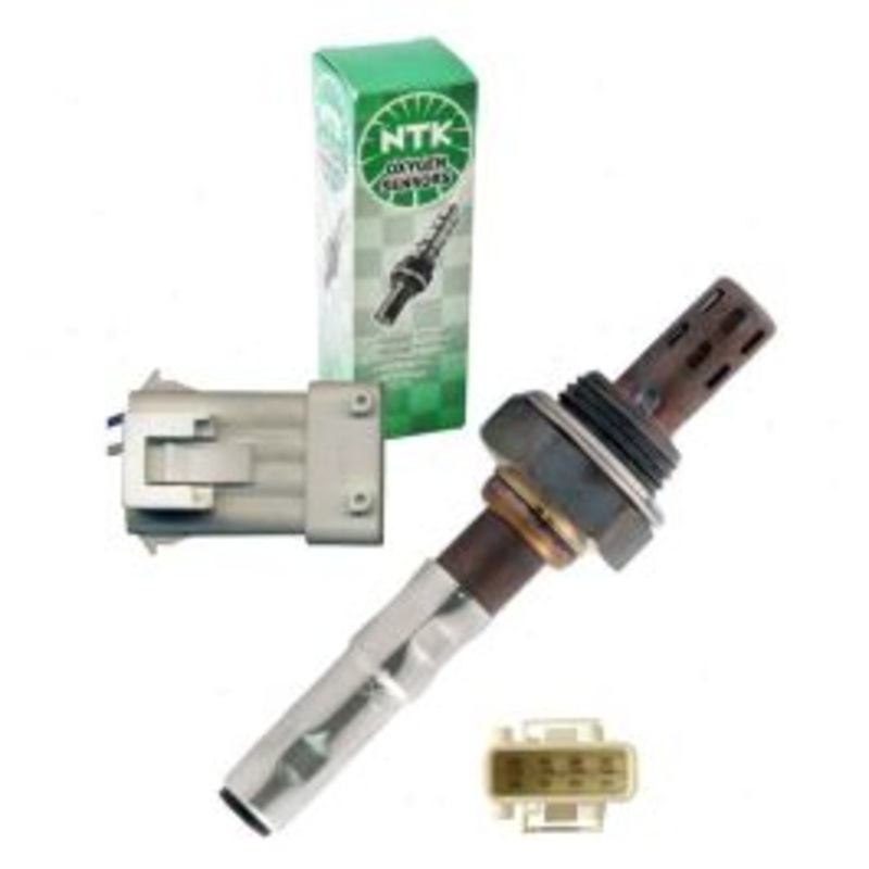 NGK NTK Upstream Right Oxygen (O2) Sensor for 1999 Saab 9-5 3.0L V6