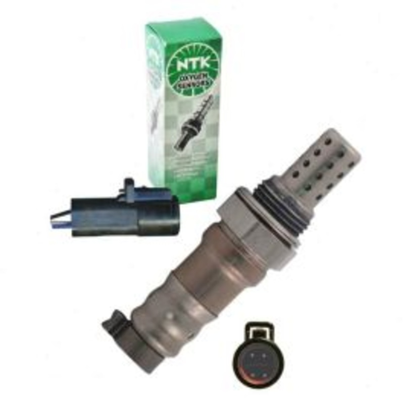 NGK NTK Upstream Right Oxygen (O2) Sensor for 2002 Ford E-250 Econoline 4.2L V6