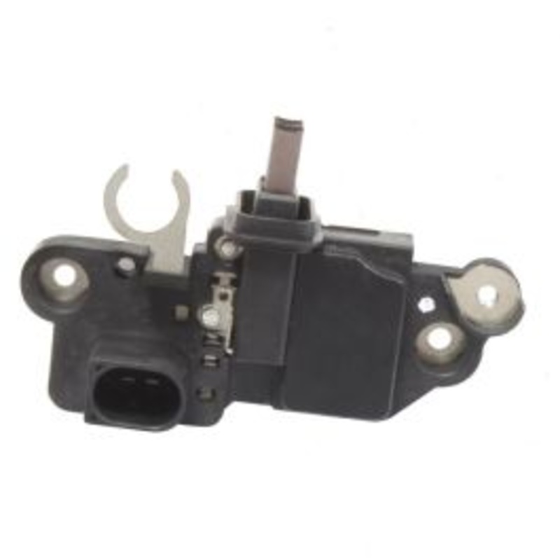 Hitachi Voltage Regulator for 2003-2006 Mercedes-Benz CLK500 5.0L V8