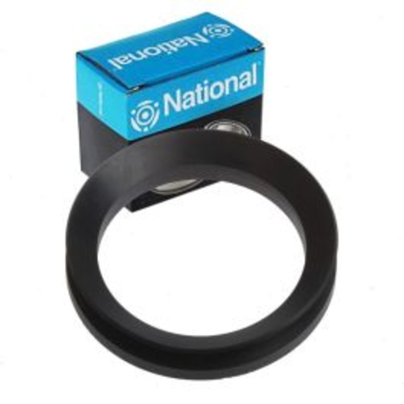 National Front Inner Axle Spindle Seal for 1987-1988 Chevrolet V20 Suburban