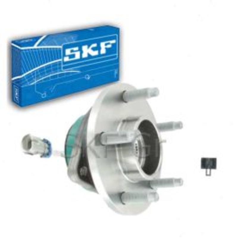 SKF Rear Wheel Bearing Hub Assembly for 2005 Saturn Relay